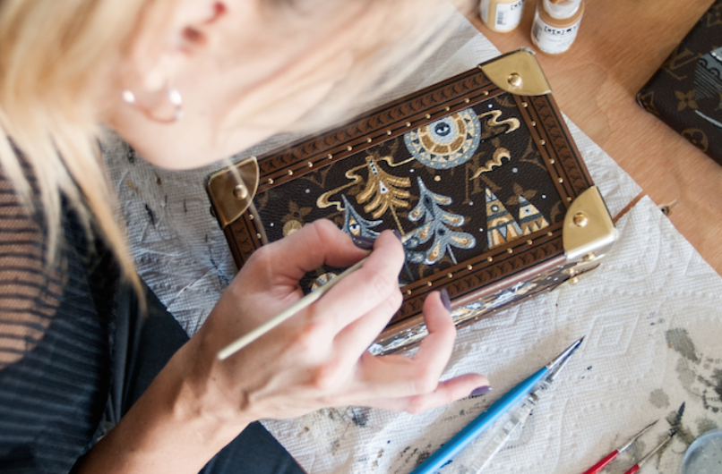 This Louis Vuitton luggage customized with a family portraitpainting   rATBGE